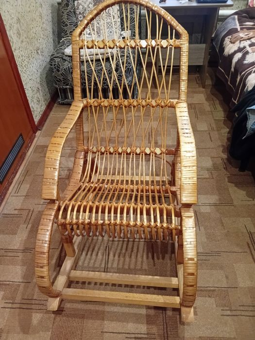 Продам крісло-качалка