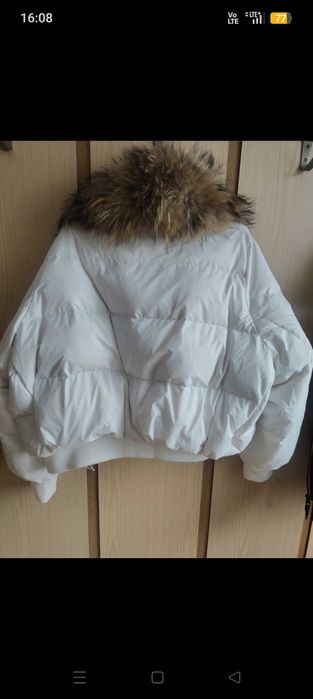Piękna puchowa kurtka