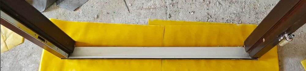 drzwi drewniane zewnętrzne "90" z ościeżnicą, grubość skrzydła 54 mm