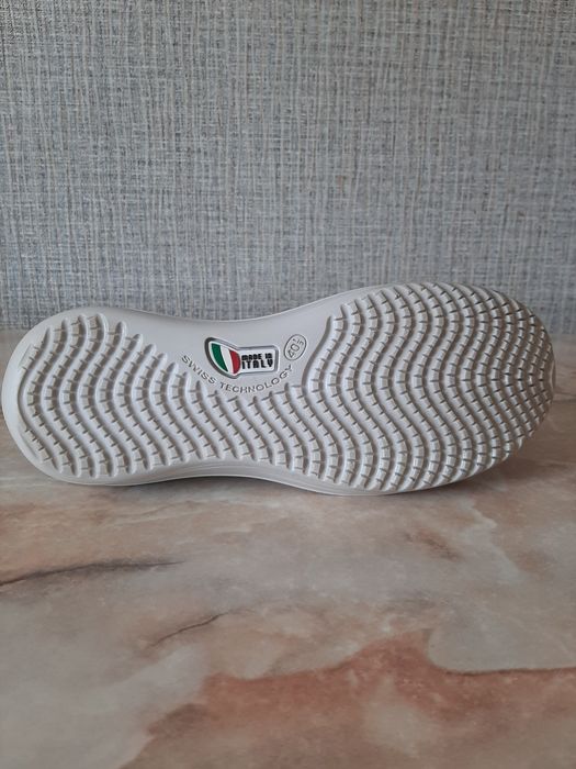 Кроссовки женские  Kybun