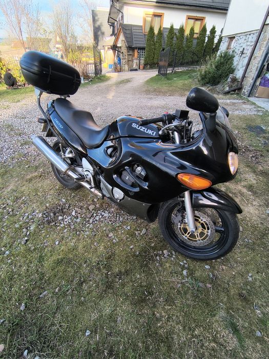 Suzuki GSX-F 750(jajko)