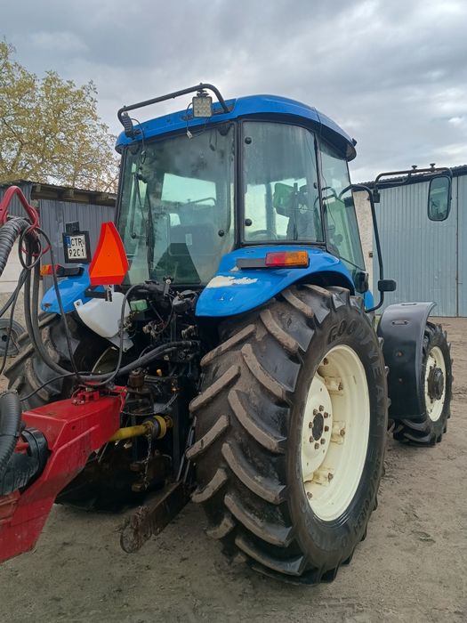 New Holland TD90D