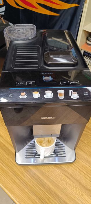 Кофемашина -Кавоварка Siemens  EQ 500 integral