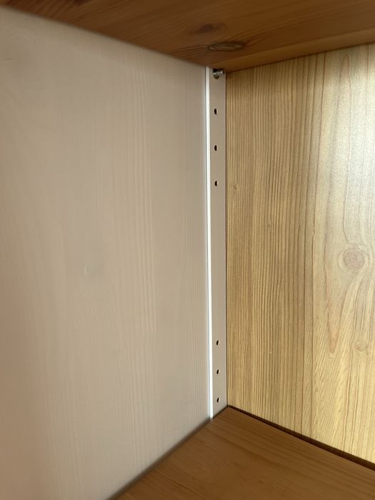 Regał drewniany Hemnes Ikea