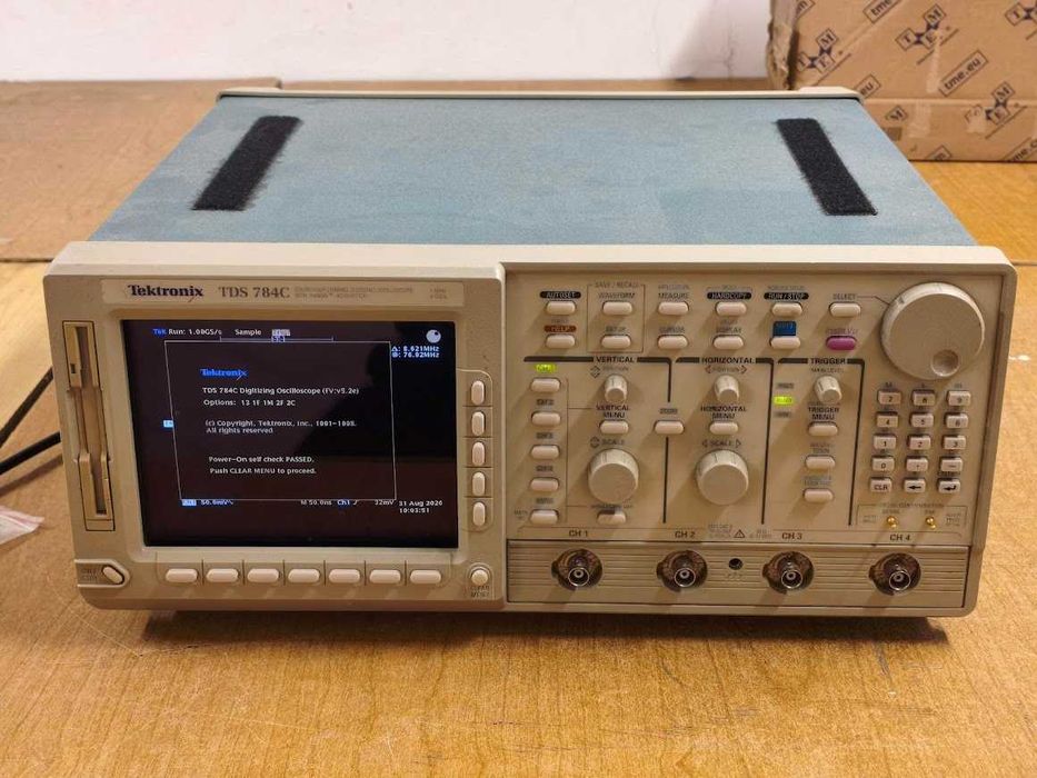 Oscyloskop Tektronix TDS784C 1GHz 4GS/s