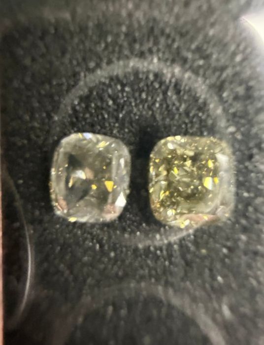 2 Diamenty Naturalne- 0,76 ct - VS2, SI1