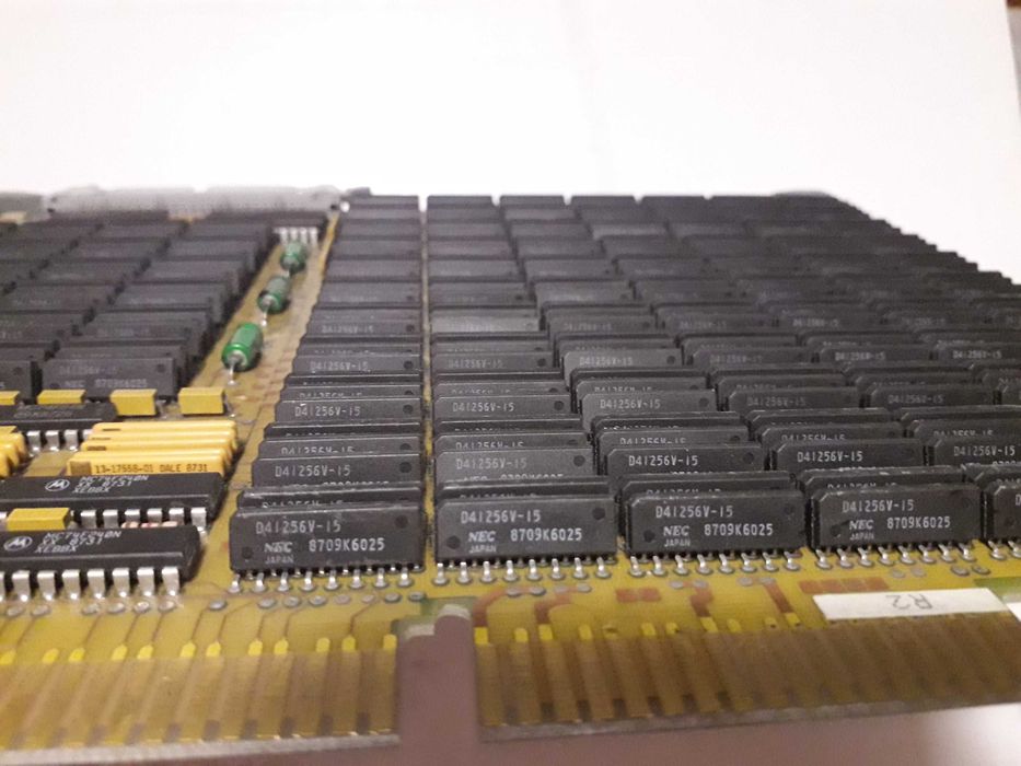 Продам винтажные платы от компьютера DEC MICROVAX-II.