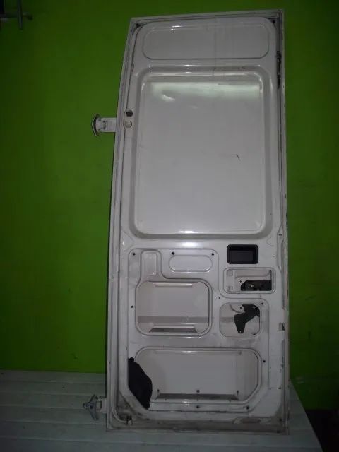 Porta de Trás Direita Iveco Daily -  2000 / 2010
