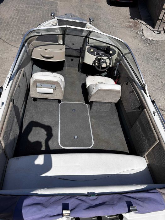 Продам катер Bayliner Capri 1500 2000 г.