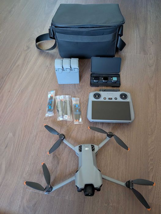 DJI Mini 5 Pro Fly More Combo