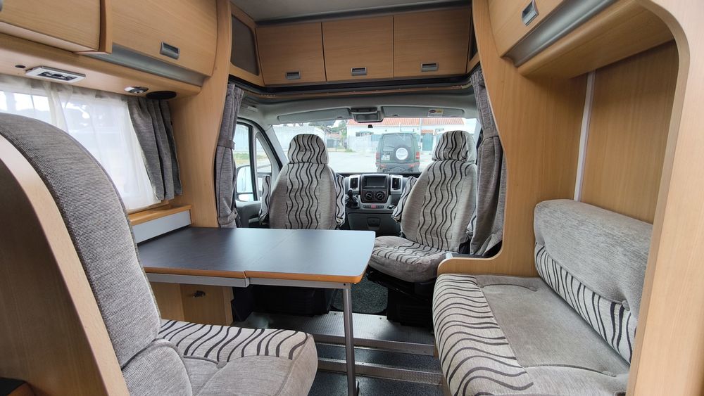 Ducato-Laika 3000cc 160cv full extras, AC cama, suporte moto