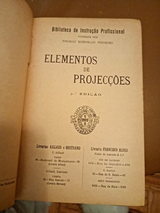 Elementos de Projecçoes - 3 edição -Bibloteca de instruçao Profissional - Livraria Bertrand Lisboa - capa dura - raro - 15E - Casaco Bébé- 2E Desde 2E