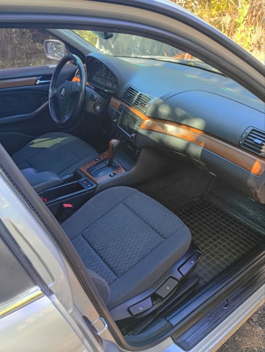 Продам bmw e 46.