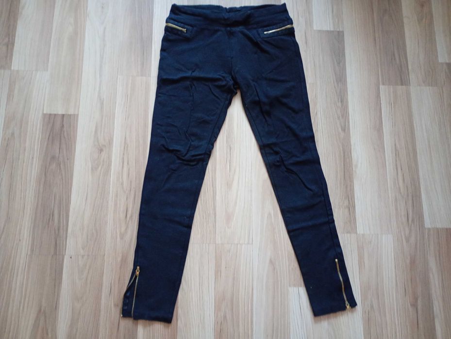 Leginsy czarne z ozdobnymi zamkami