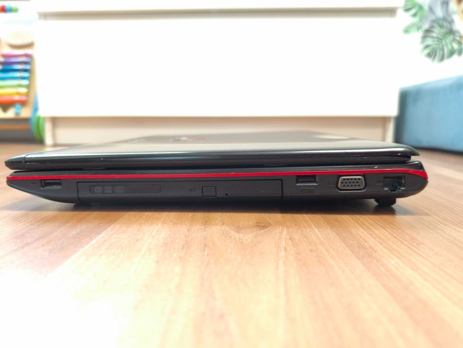 Laptop MSI GE70 2QD Apache i7 4720HQ 16GB GTX950M 1TB HDD 250GB SSD