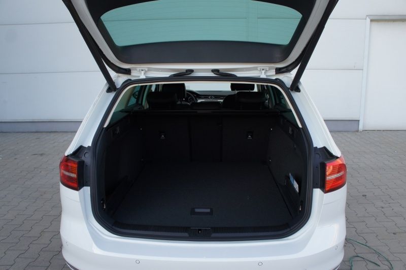 pranie tapicerki samochodowej,polerowanie lamp z dojazdem,ozonowanie !