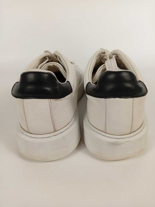 Aigner skórzane sneakersy 45