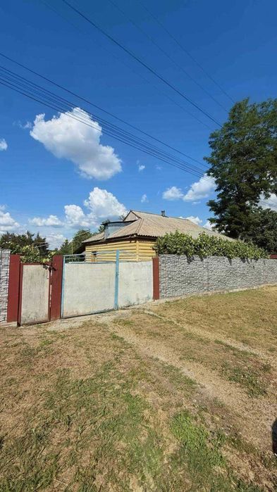 продається домоволодіння