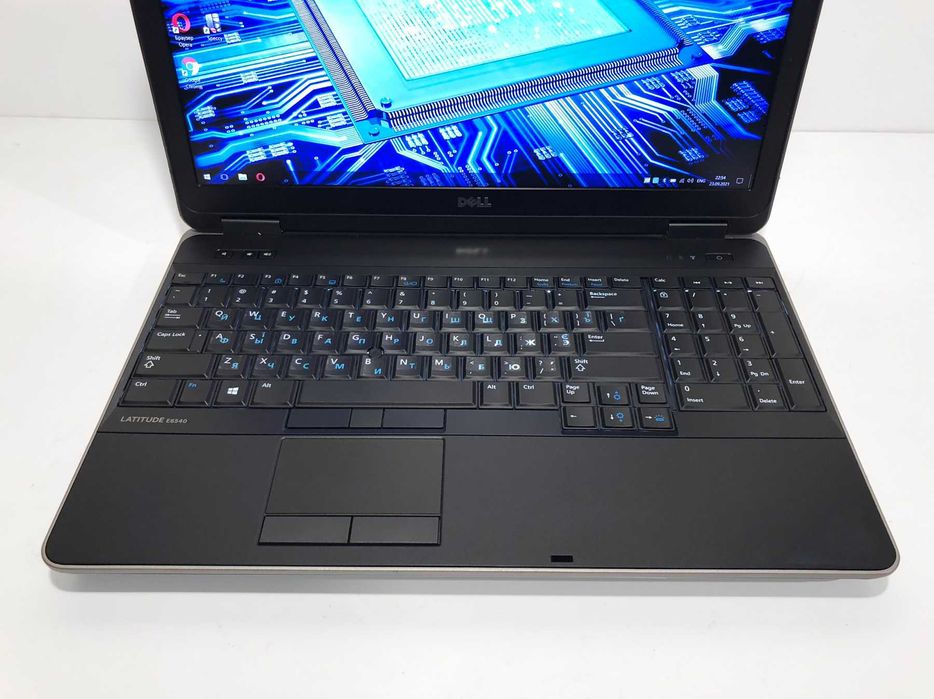 Ноутбук Dell Latitude E6540, Core i5-4310M, 8Gb, SSD 200Gb + HDD 500Gb