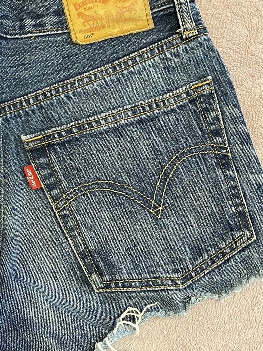 Calções Levi’s originais