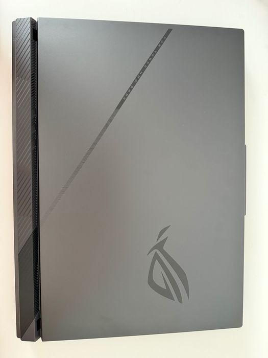 ASUS ROG Strix G16 | R9 9955HX3D | RTX 5070 Ti 12GB | 32GB | 1TB SSD