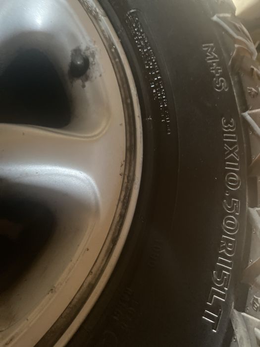 Продаю шини з дисками R15 Cooper Discoverer