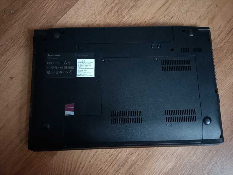 Laptop Lenovo B590 uszkodzony