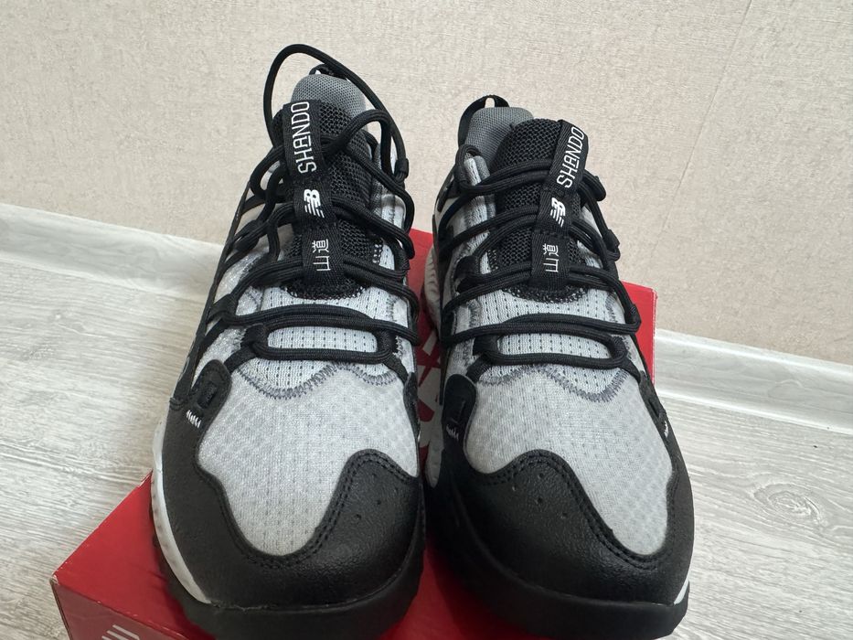 New Balance Shando 41.5 розмір