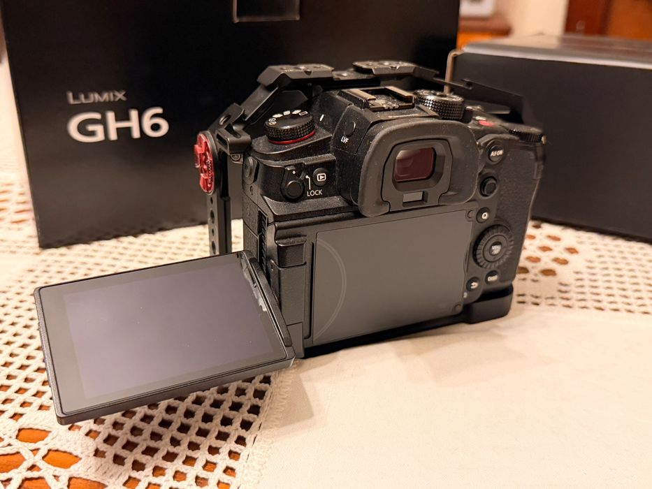 Lumix GH6 + Cage Tilta