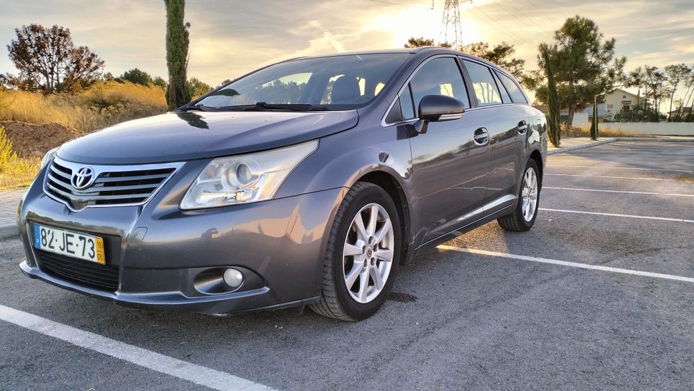 Vendo Toyota Avensis SW — photo 5