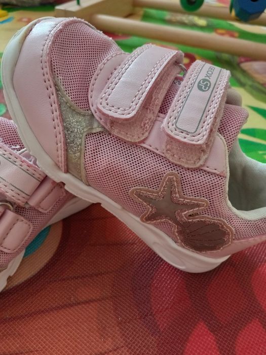 Ténis Geox menina tamanho 21 com uso