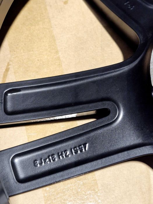 Felga BMW F45 M PAKIET 5x112  r18 8j 1 szt oe 784.8602