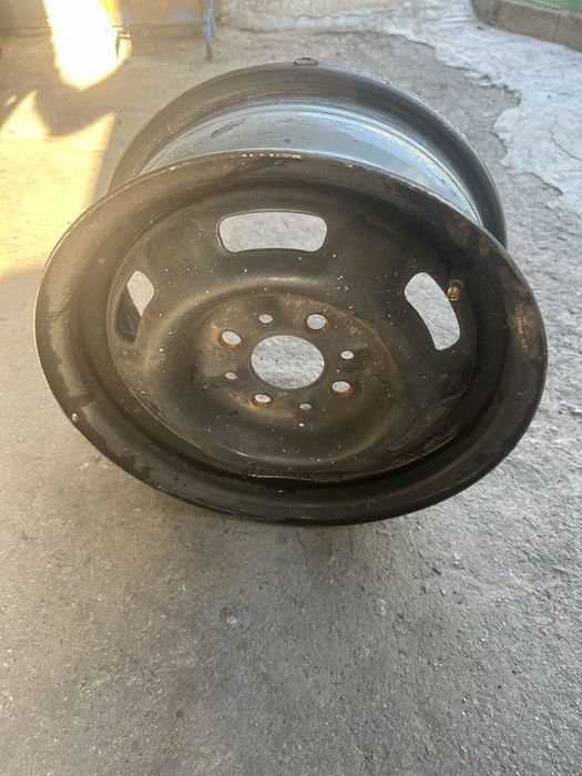 Залізні диски ВАЗ 2110 R13