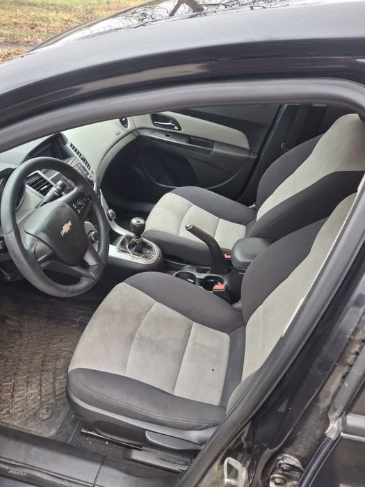 Продам Шевроле Круз 2013року