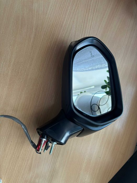 Оригінальне ліве дзеркало Toyota Camry 70 USA