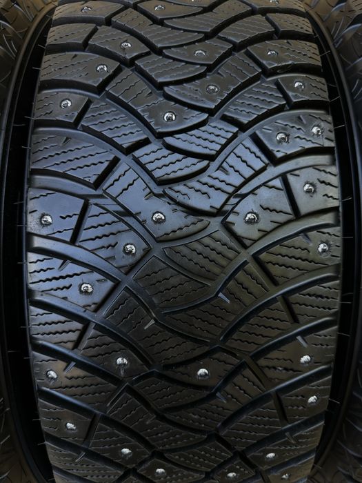 Зимові шини  215/65R16 102T FALKEN WINTERPEAK F-ICE 1.гума резина шини