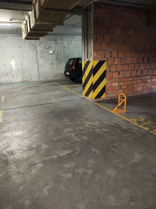 Miejsce parkingowe Praga -Poludnie