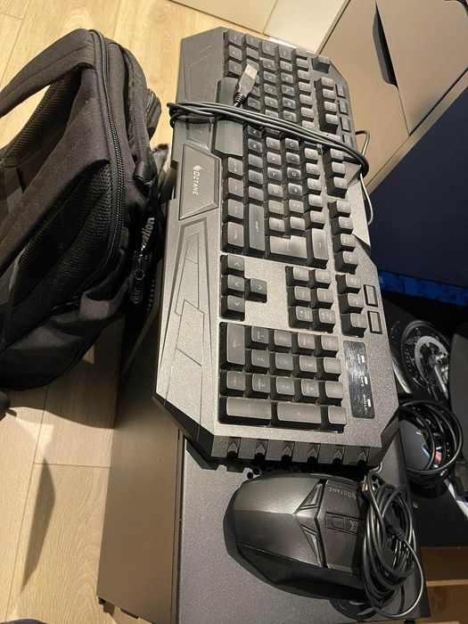 Computador i5 | AMD Radeon R9 200 Series