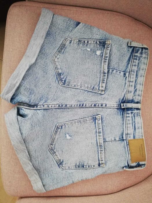 Calções Bershka tam 34