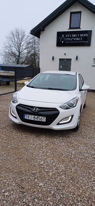 Hyundai I30 1.4 bluedrive 135tys przebiegu