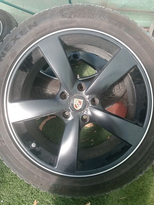 Jante Porsche  275-45 r20