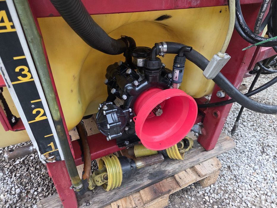 Opryskiwacz Hardi 1200L 15m Hydraulika
