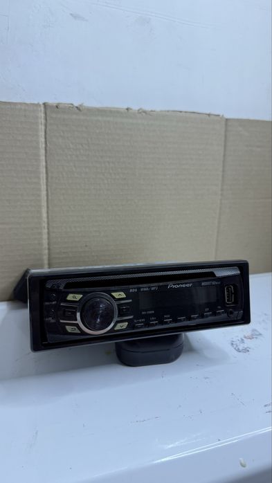 Автомагнитафон Pioneer deh-2300ub