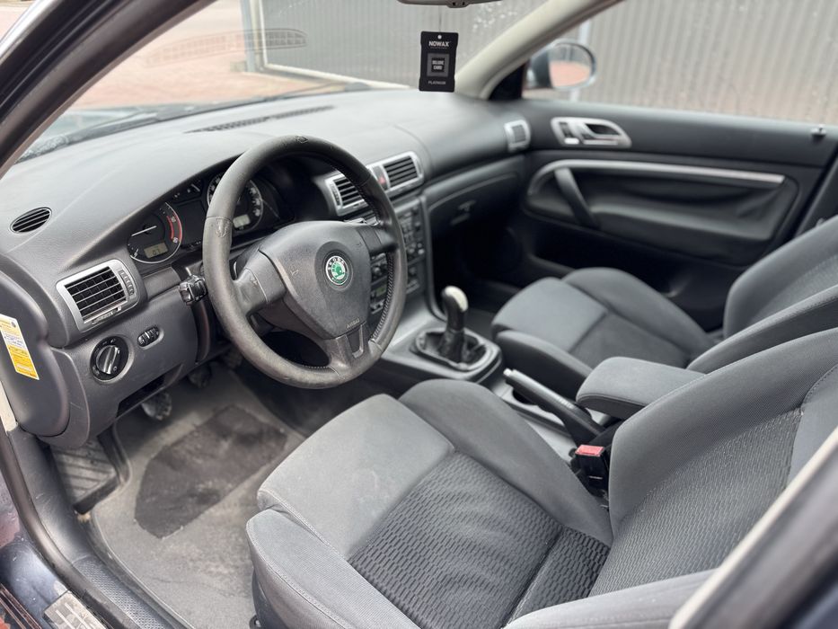 Skoda superb 1.9 tdi 96 kw 2007 рік