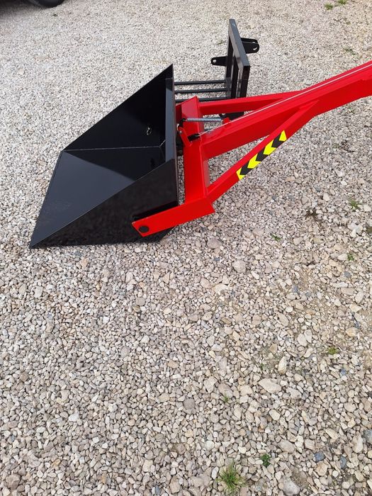 Łycha na tył ciągnika, na tylni TUZ, szufla na tył, łyżka tur na tył