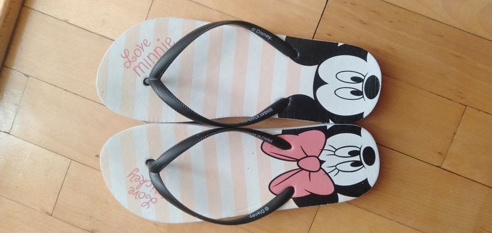 Piankowe japonki Minnie Mouse r.37