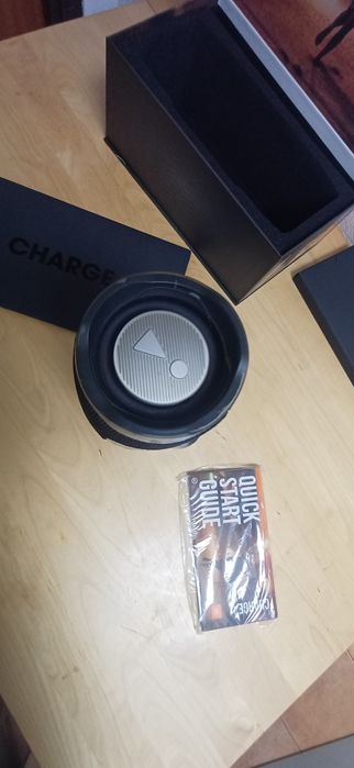 JBL Charge 4 com Caixa Original