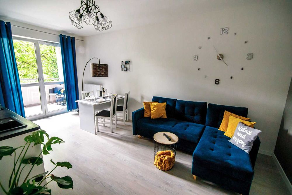 Wynajmę mieszkanie w centrum 55m /3 pokoje/ Wyszyńskiego 37 od zaraz