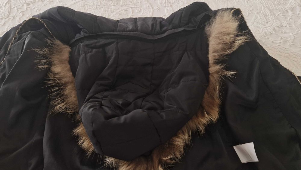 Casaco acolchoado preto, tamanho S