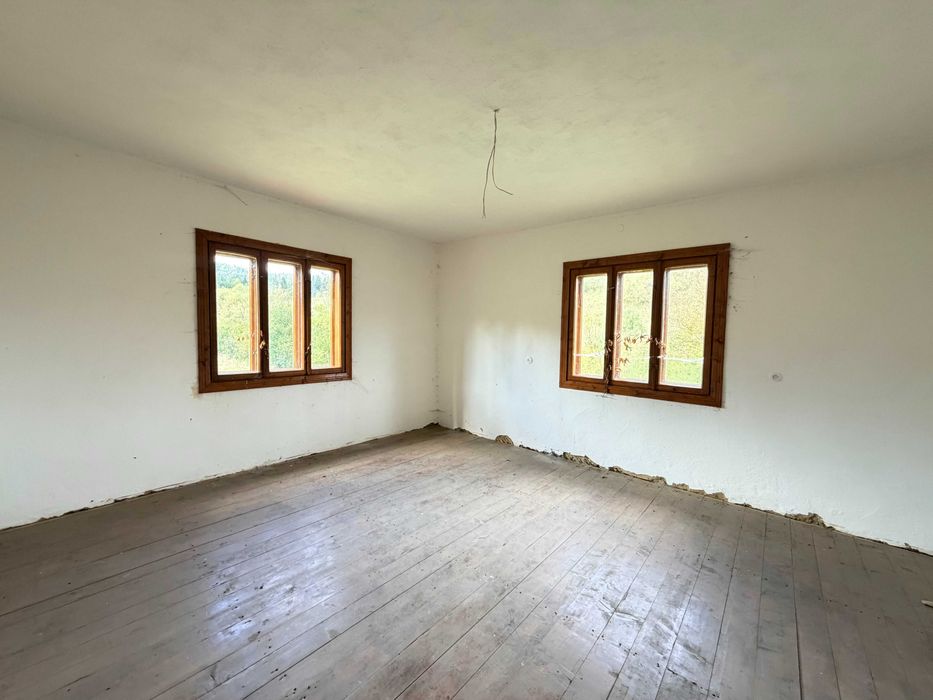Продаж будинку з 25 сотками, Орява, 2 км до Плаю